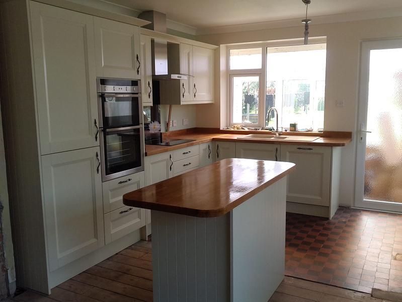 Richmond Ivory painted kitchen fitted with oak worktops