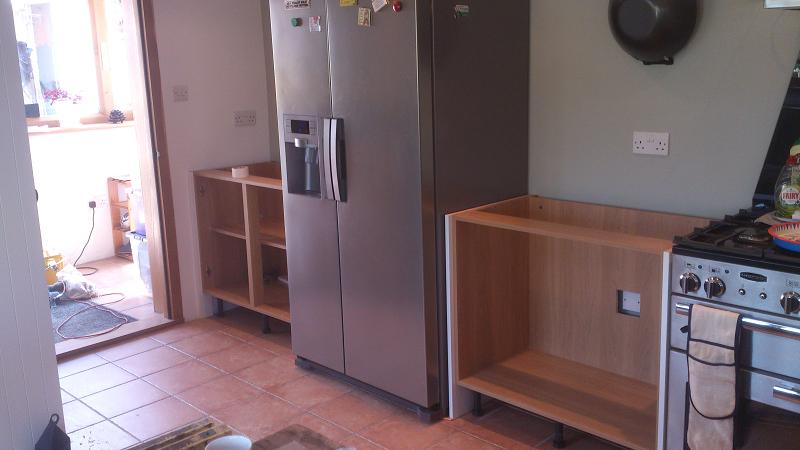 Shaker Wood white kitchen fitted with oak worktops